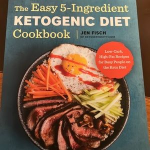 Ketogenic Diet Cookbook like new condition no sign of wear or writing